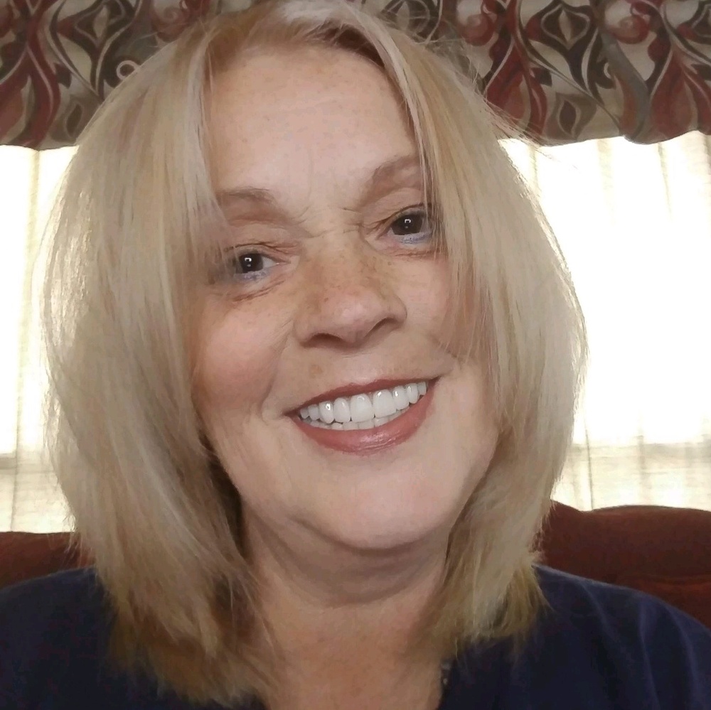 Meet your Posher, Cindy